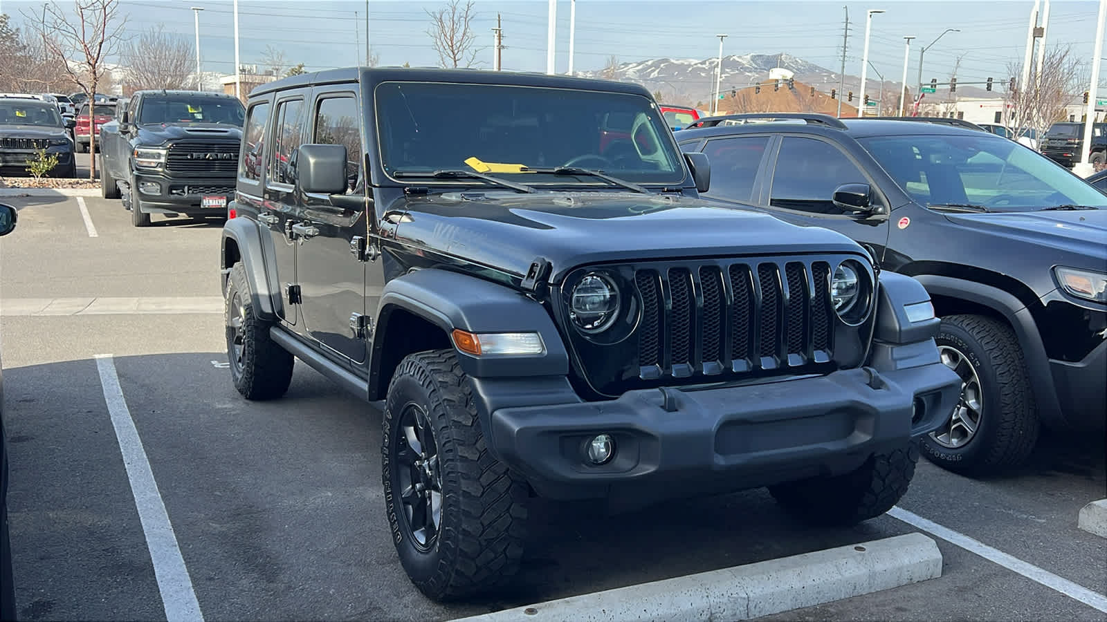 Thumbnail: 2020 Jeep Wrangler - 3