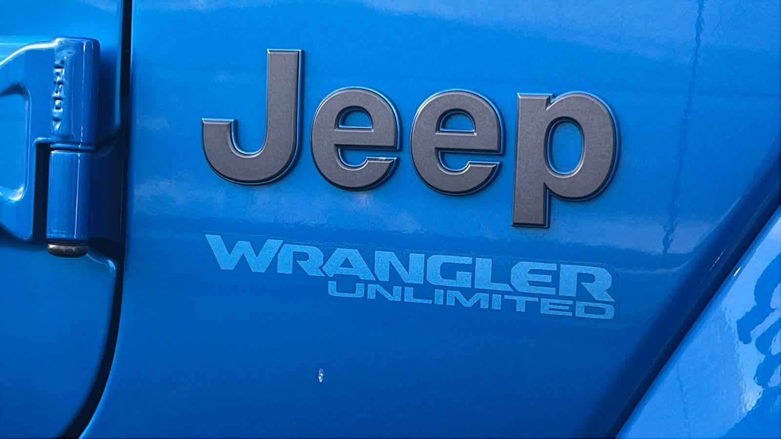 Thumbnail: 2021 Jeep Wrangler - 5