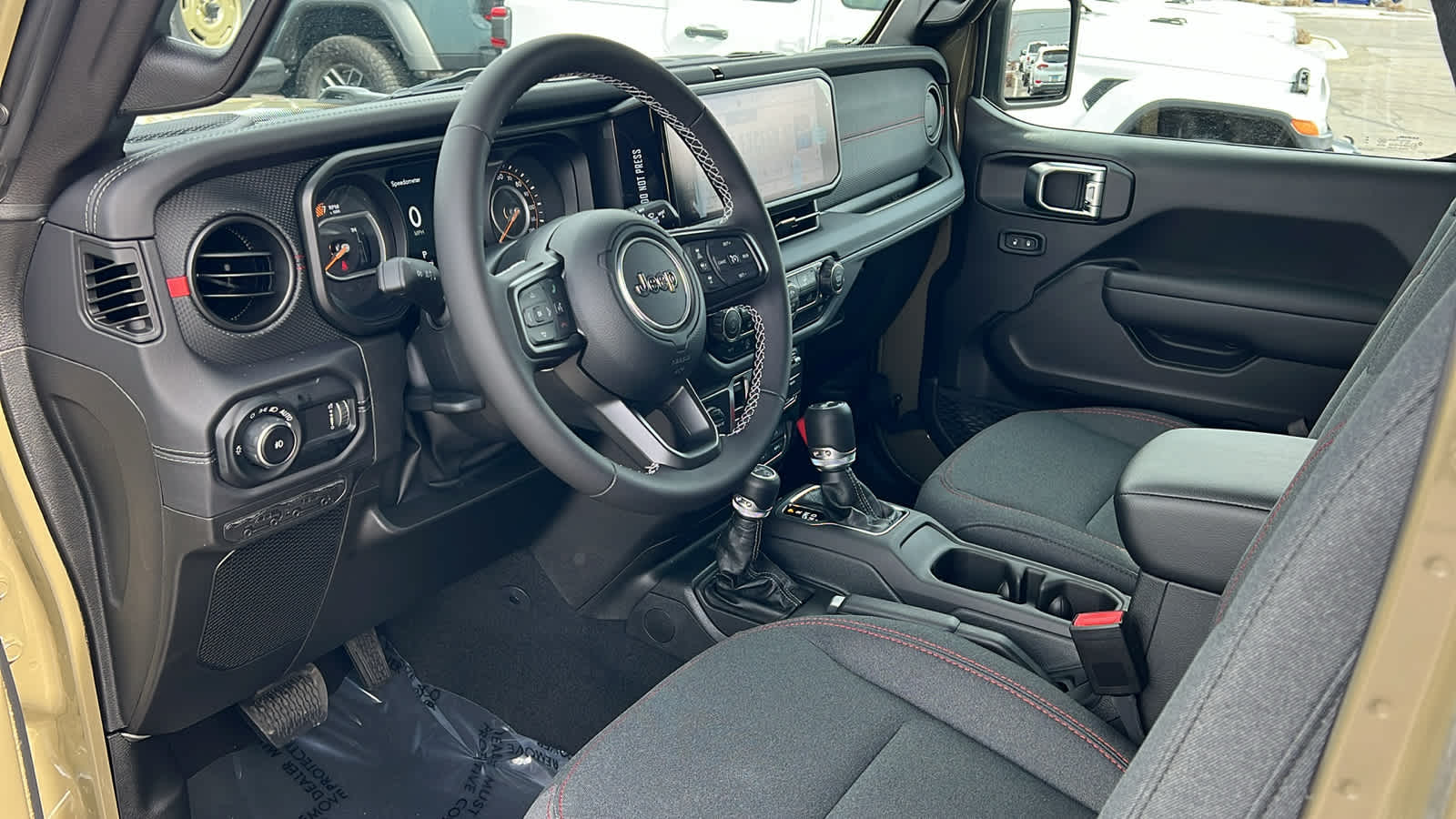 2025 Jeep Wrangler Rubicon 2