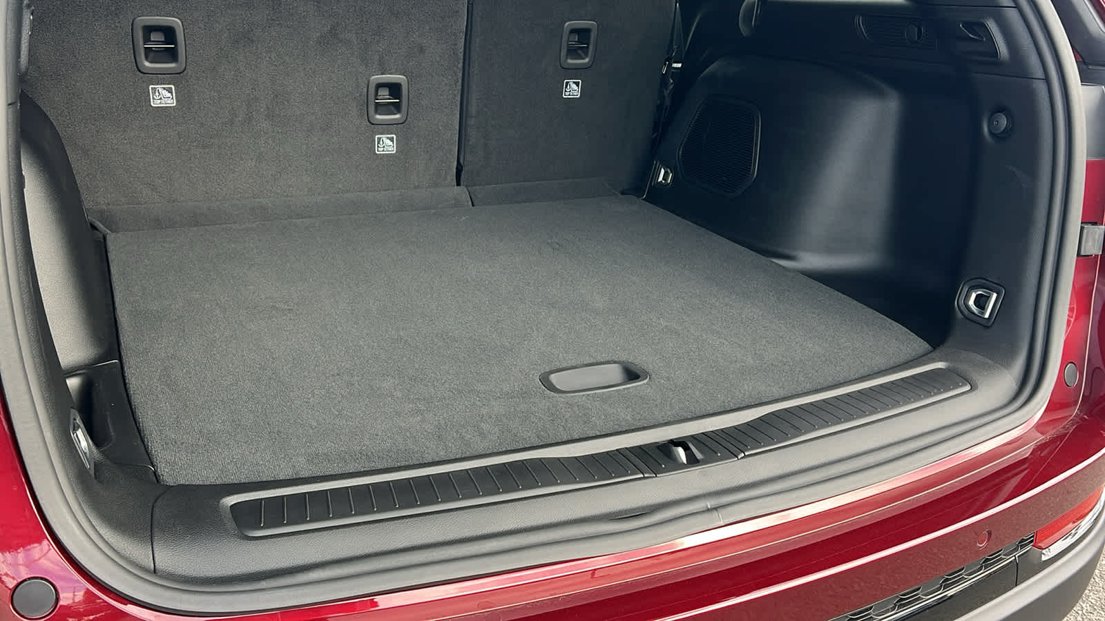 Thumbnail: 2025 Jeep Grand Cherokee - 27