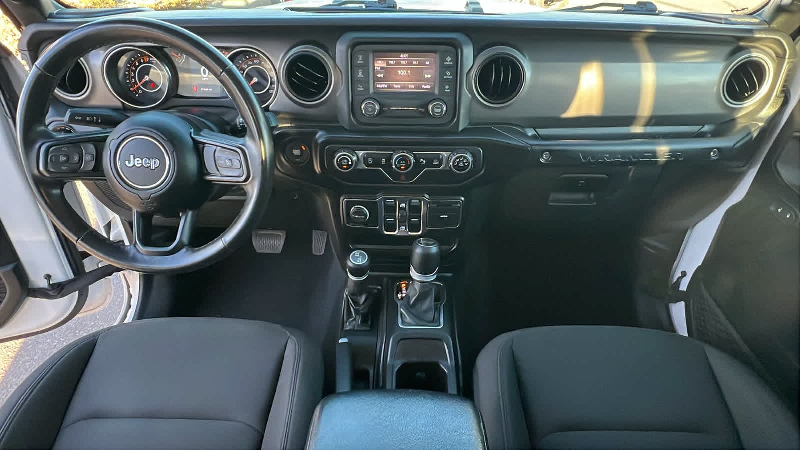 Thumbnail: 2021 Jeep Wrangler - 26