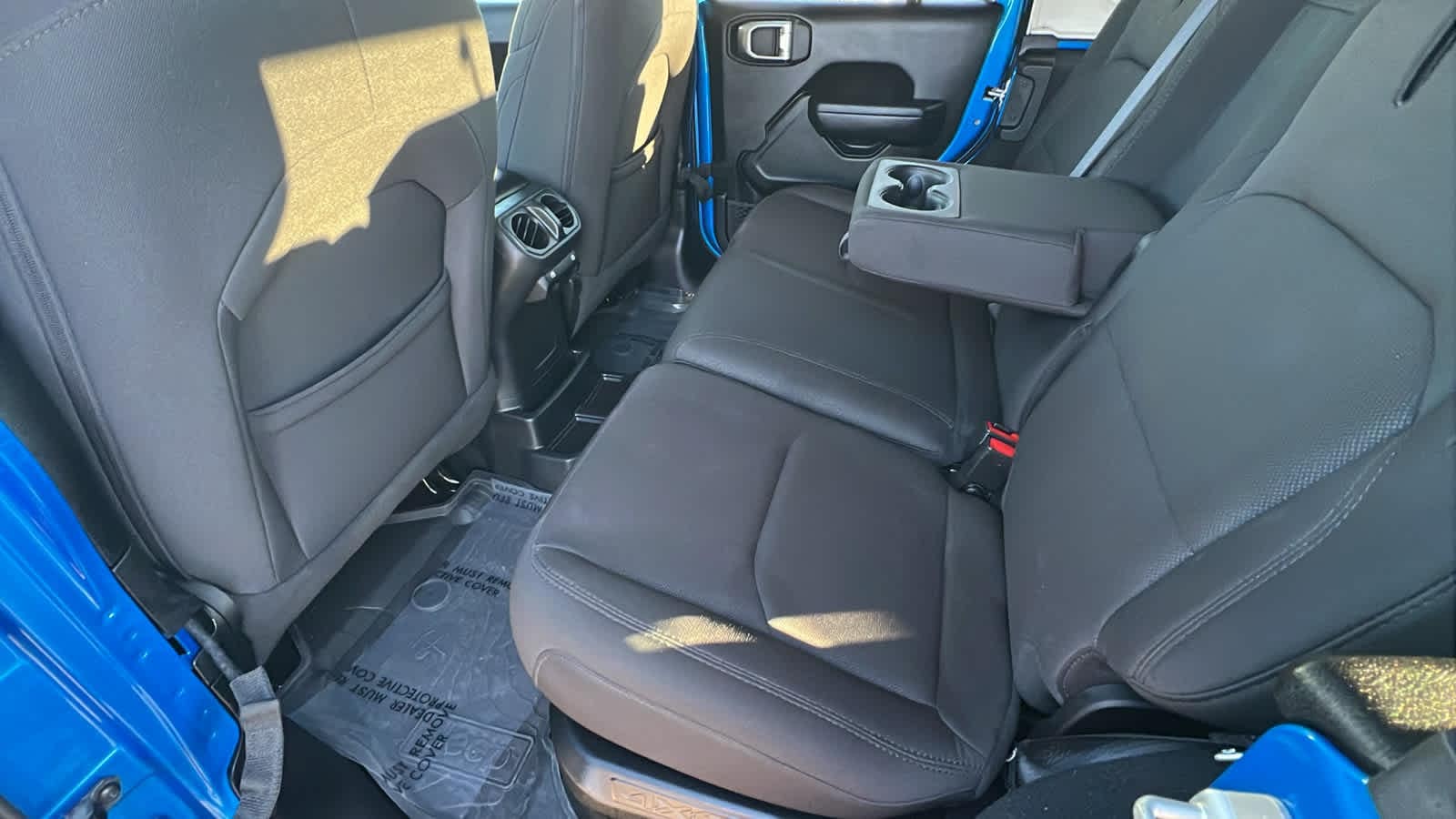 Thumbnail: 2023 Jeep Wrangler - 24