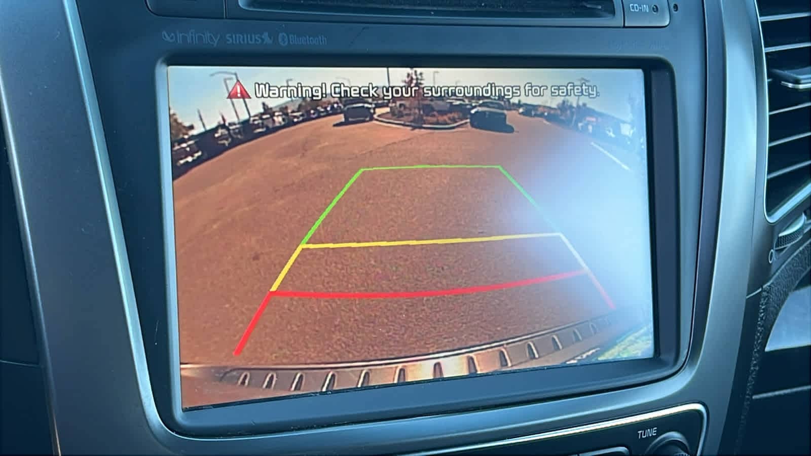 Thumbnail: 2014 Kia Sorento - 16