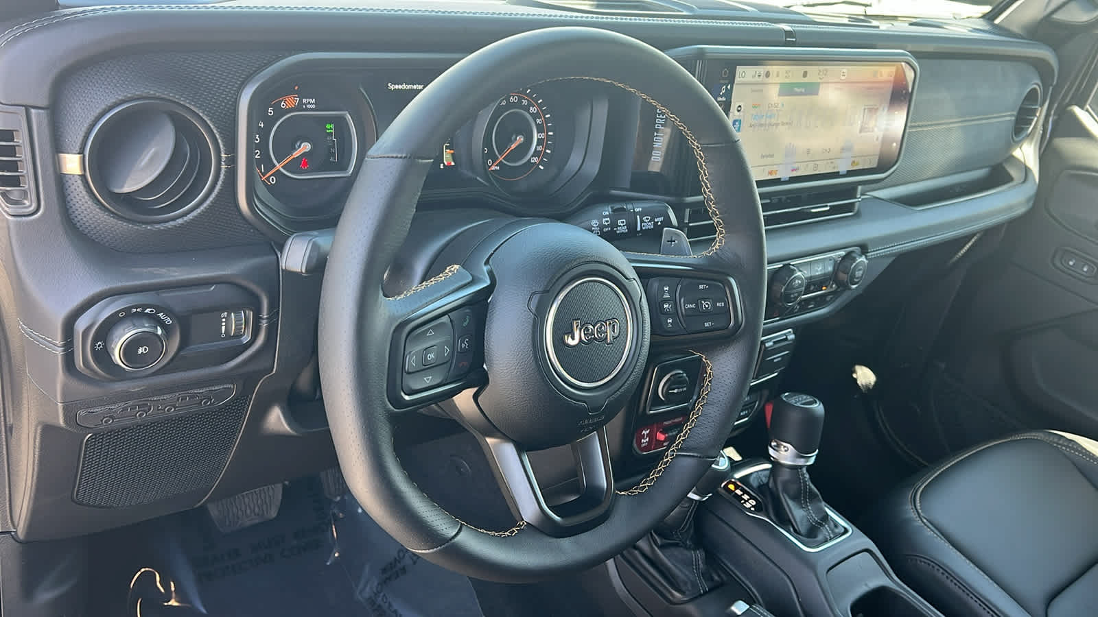Thumbnail: 2025 Jeep Wrangler - 10