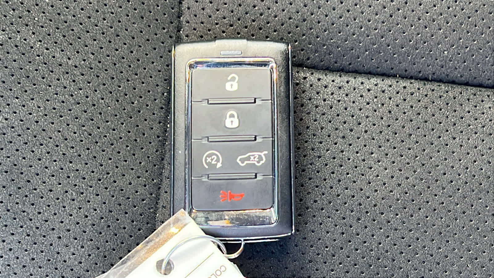 Thumbnail: 2023 Jeep Grand Cherokee - 29