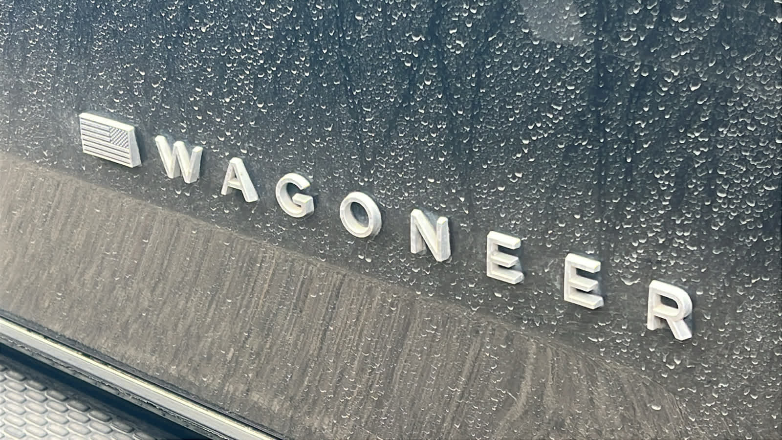 Thumbnail: 2023 Jeep Wagoneer - 4