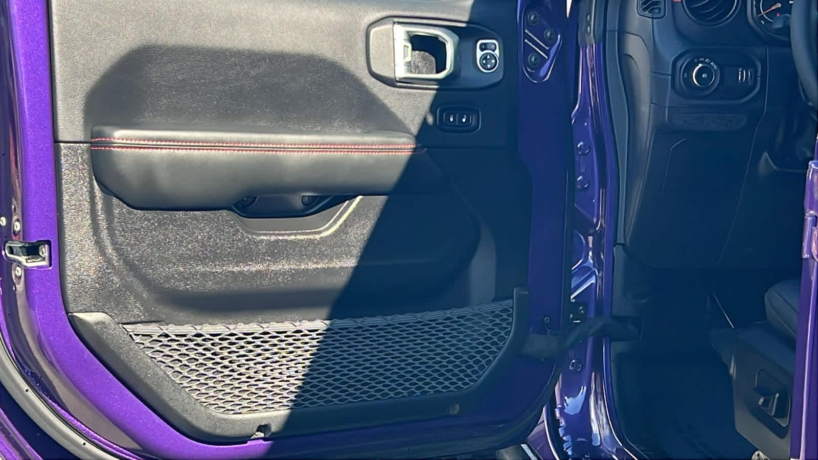 Thumbnail: 2026 Jeep Wrangler - 23