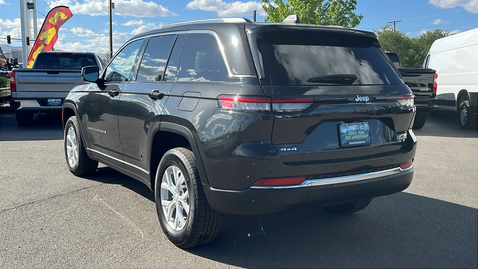 2023 Jeep Grand Cherokee Limited Edition 7