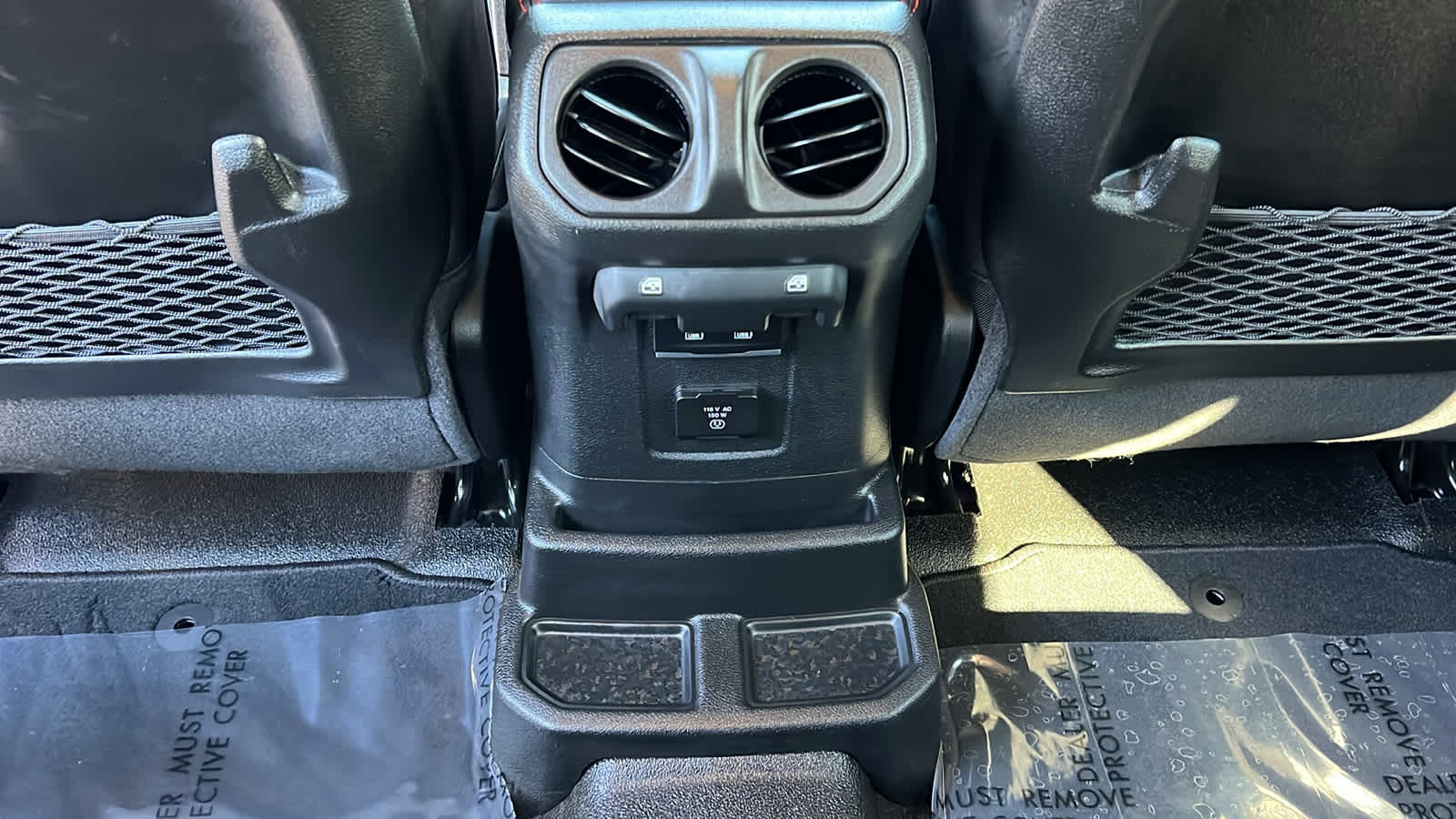 Thumbnail: 2026 Jeep Wrangler - 25