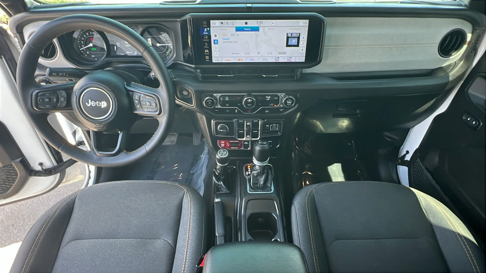 Thumbnail: 2024 Jeep Wrangler - 26