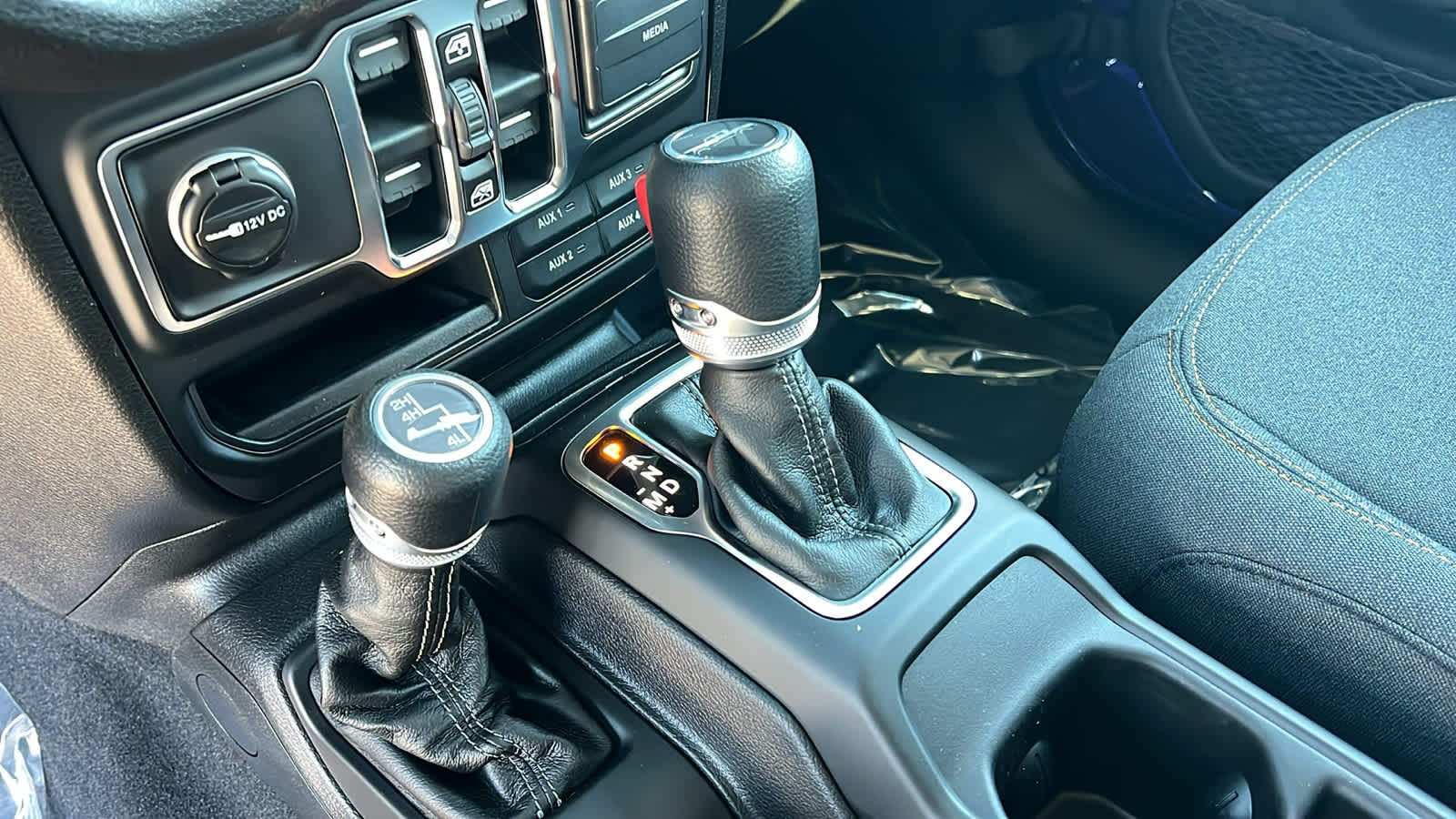 Thumbnail: 2026 Jeep Gladiator - 13