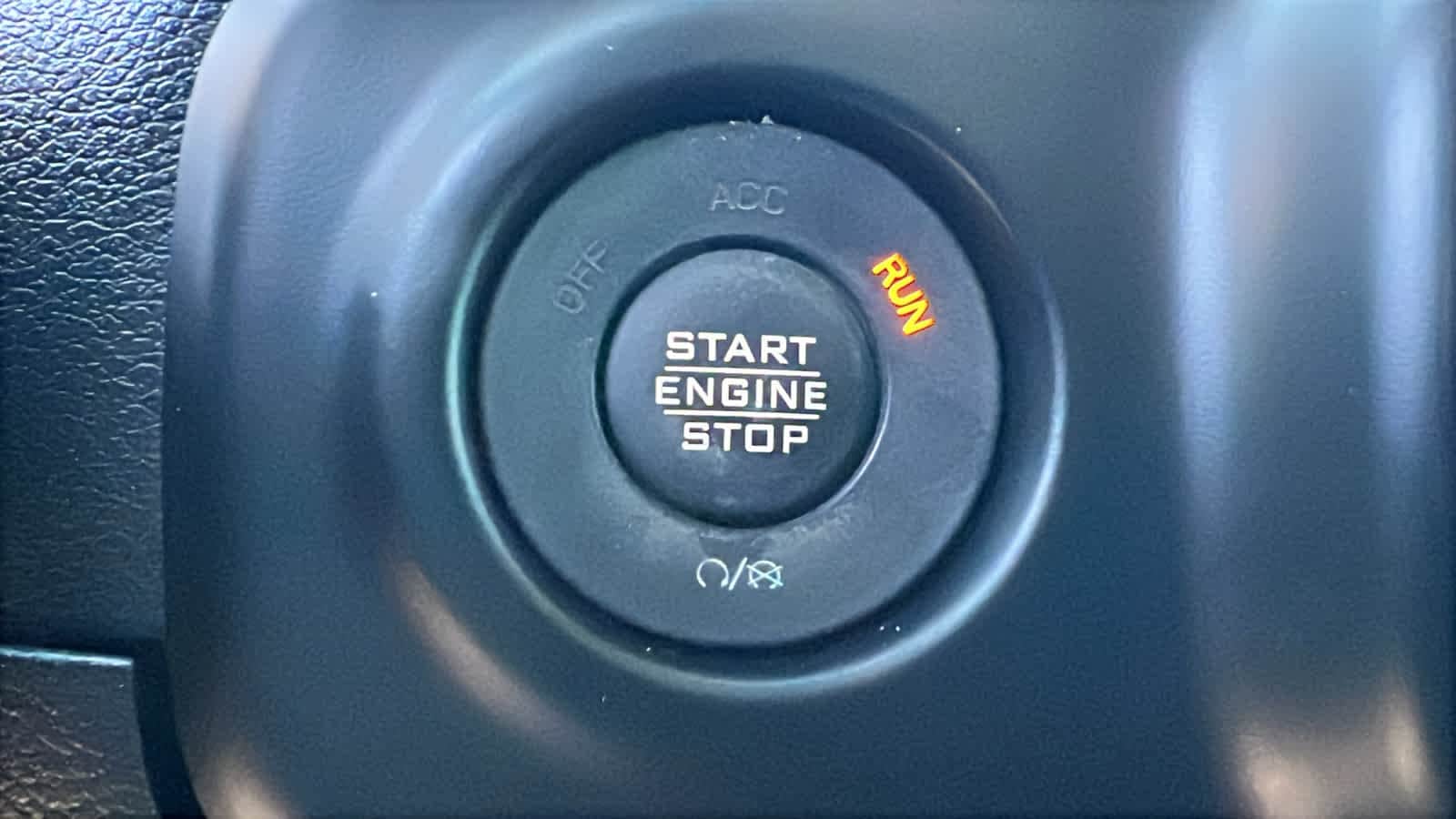 Thumbnail: 2022 Jeep Wrangler - 17