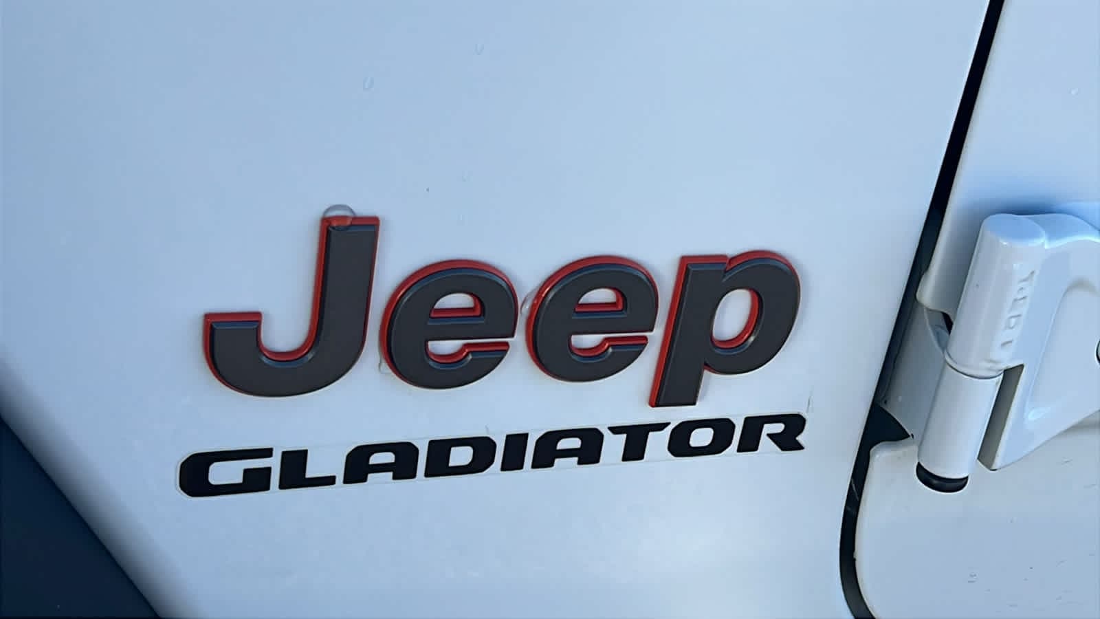Thumbnail: 2021 Jeep Gladiator - 28
