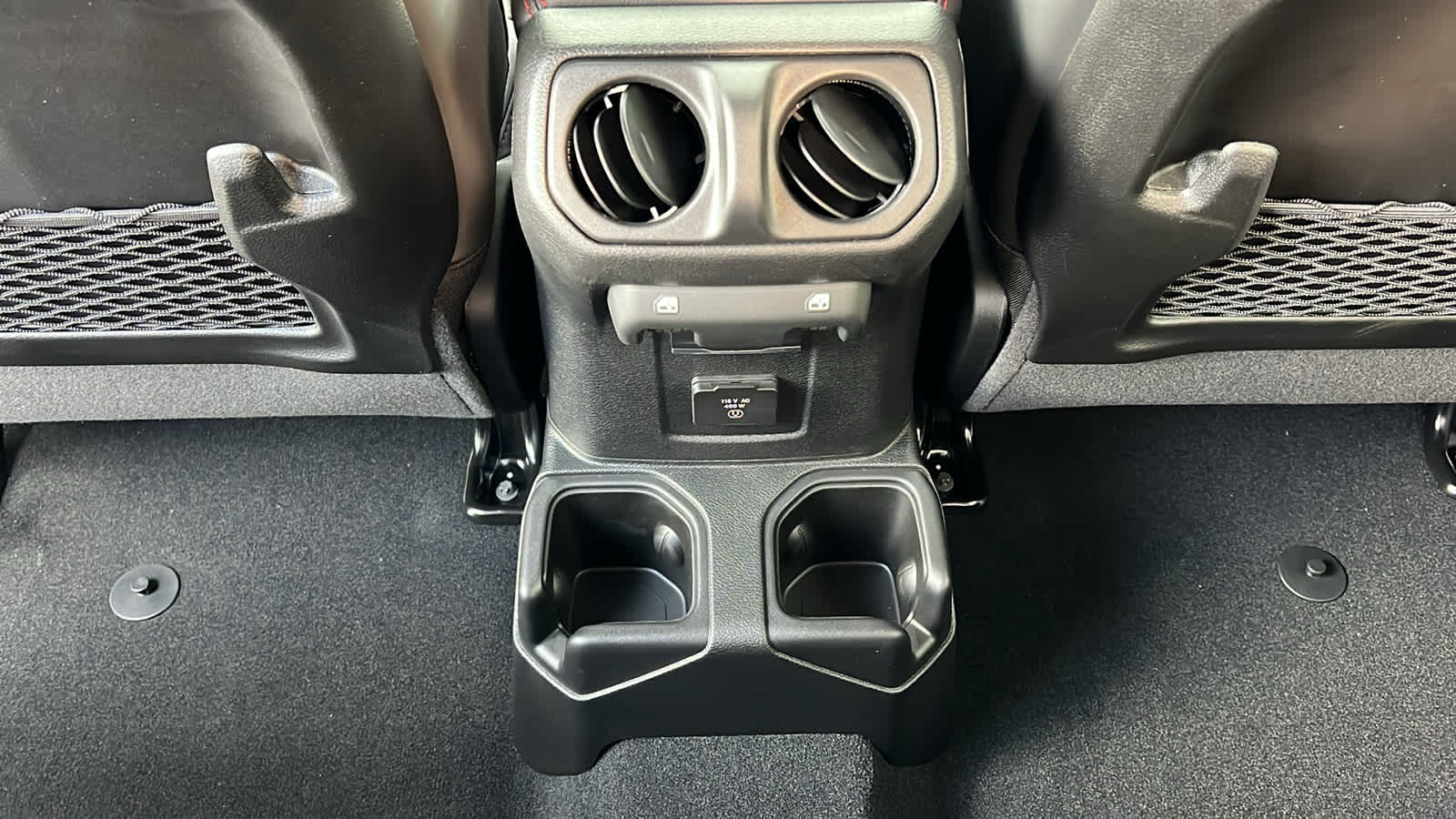 Thumbnail: 2026 Jeep Gladiator - 25