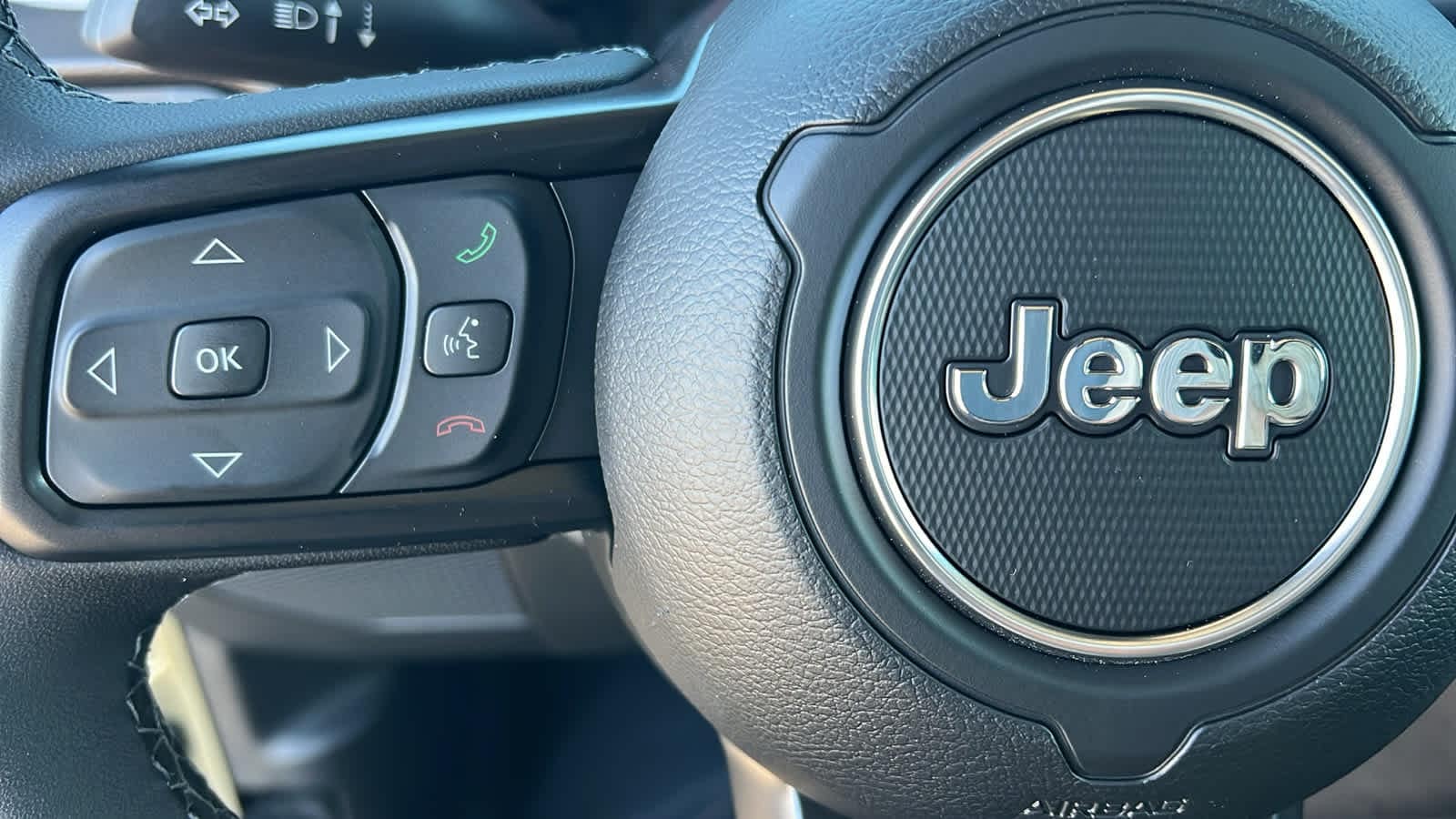 Thumbnail: 2026 Jeep Gladiator - 19