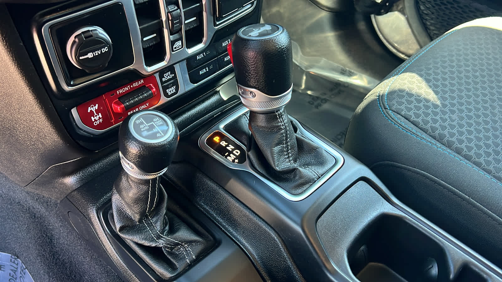 Thumbnail: 2024 Jeep Wrangler - 13