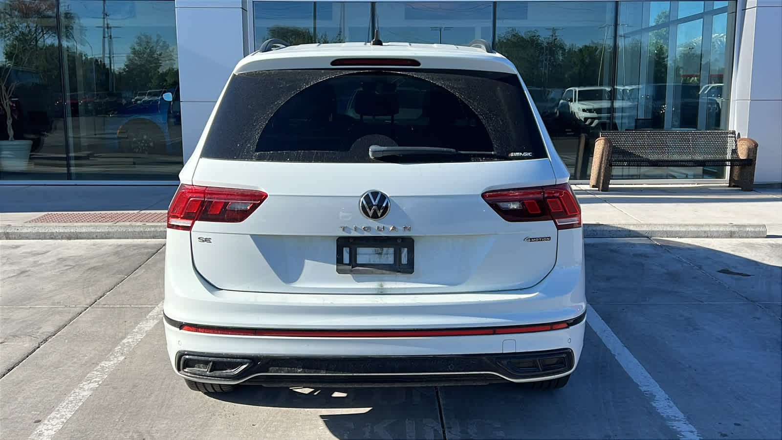 Thumbnail: 2022 Volkswagen Tiguan - 7