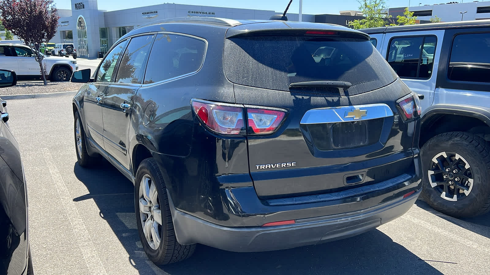 Thumbnail: 2017 Chevrolet Traverse - 8