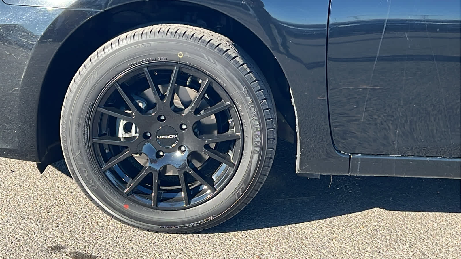 Thumbnail: 2017 Nissan Sentra - 9