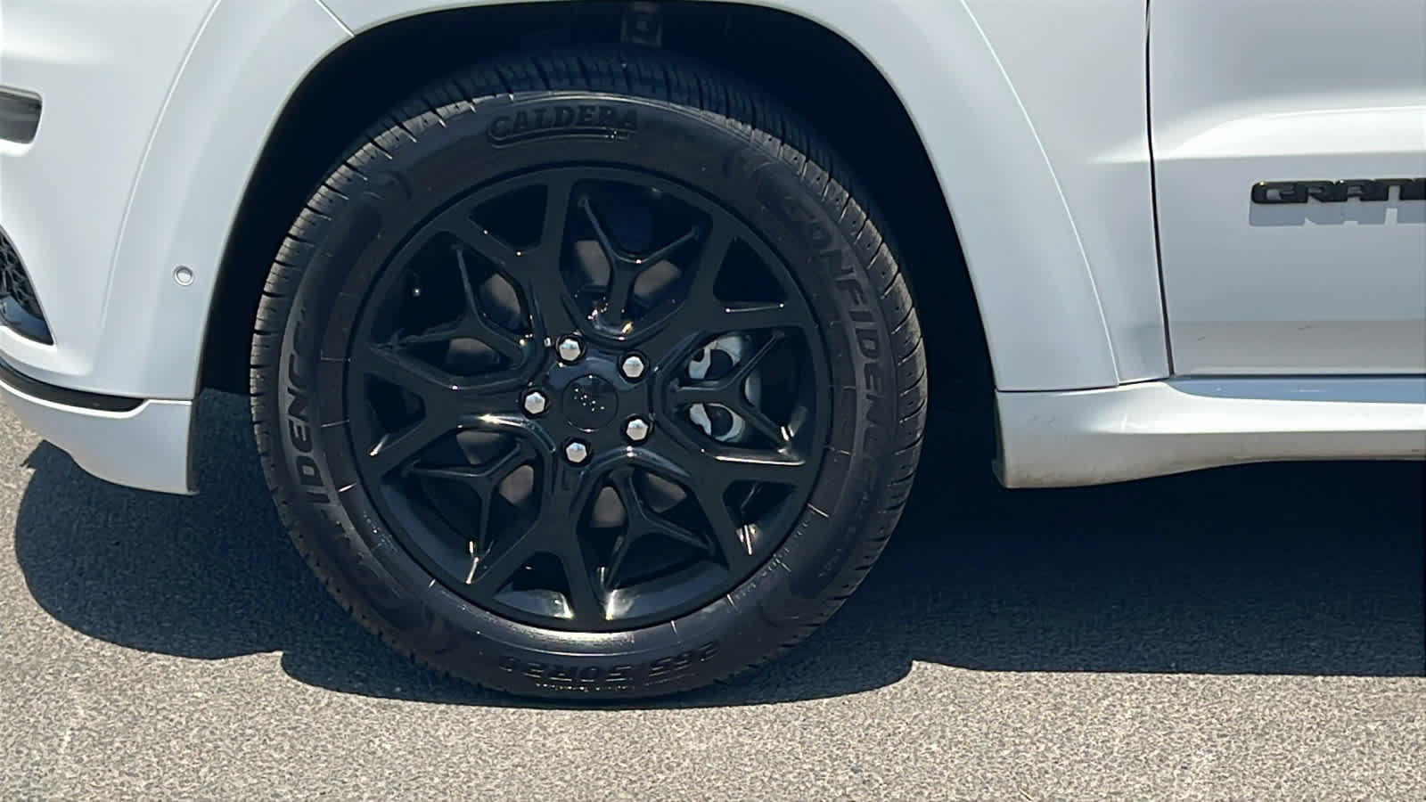 Thumbnail: 2021 Jeep Grand Cherokee - 9