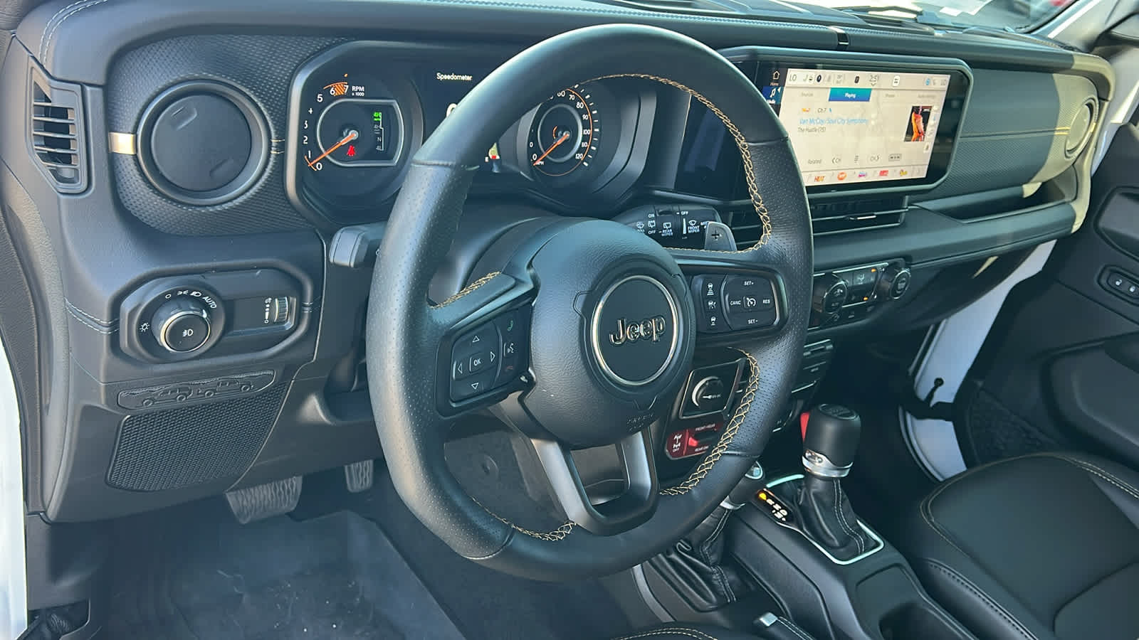 Thumbnail: 2025 Jeep Wrangler - 10