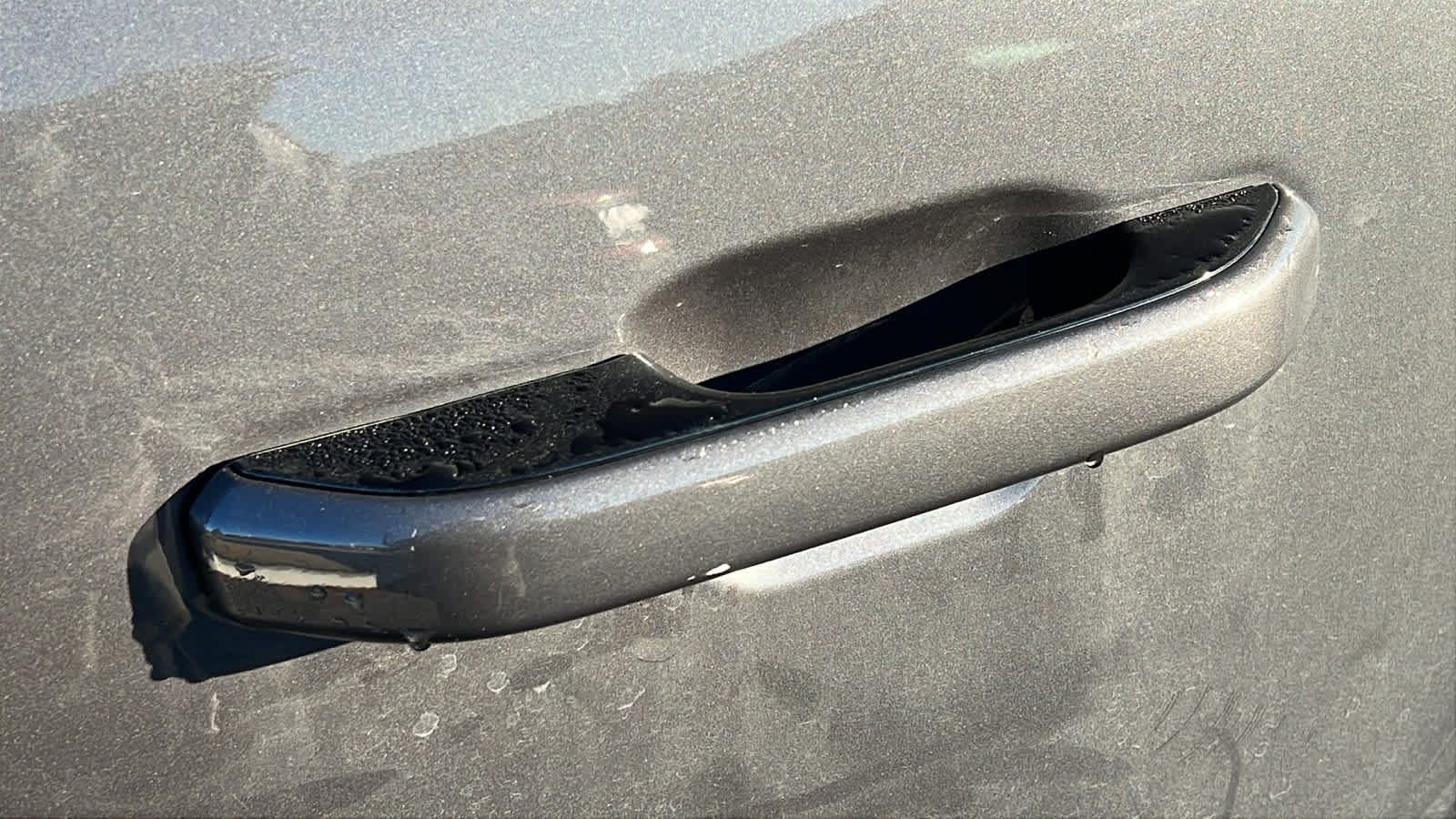 Thumbnail: 2023 Jeep Wagoneer - 7