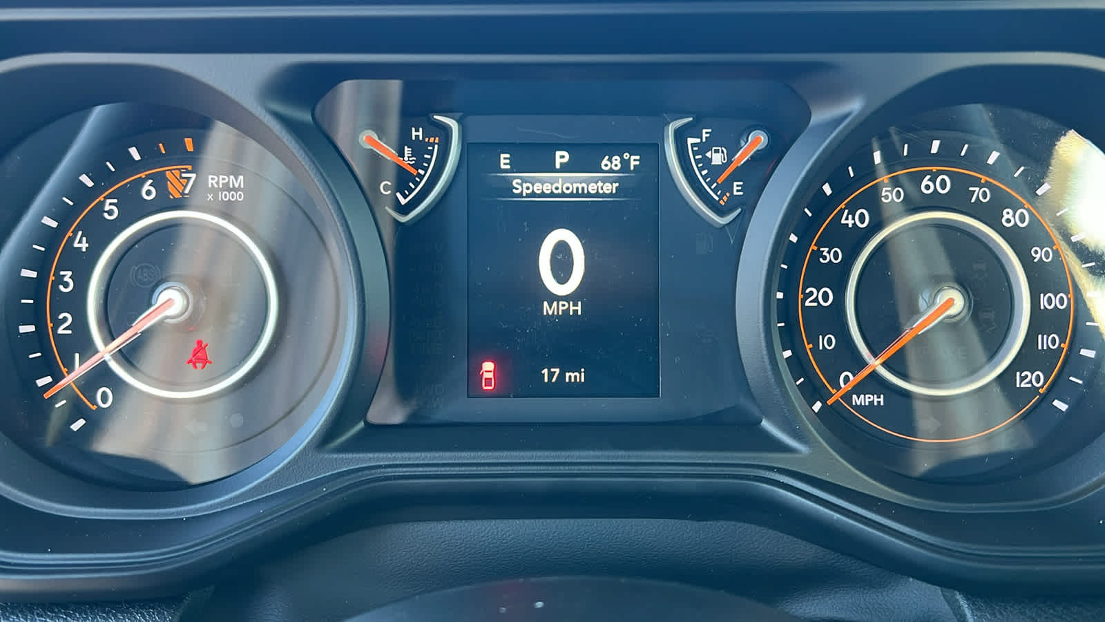 Thumbnail: 2026 Jeep Gladiator - 21