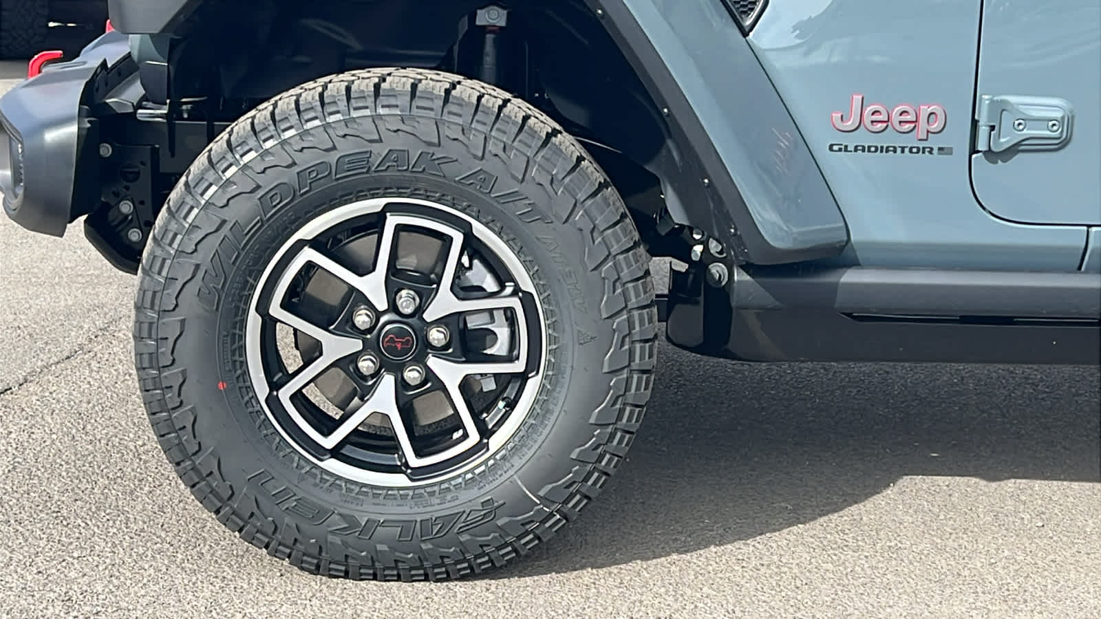 Thumbnail: 2026 Jeep Gladiator - 9