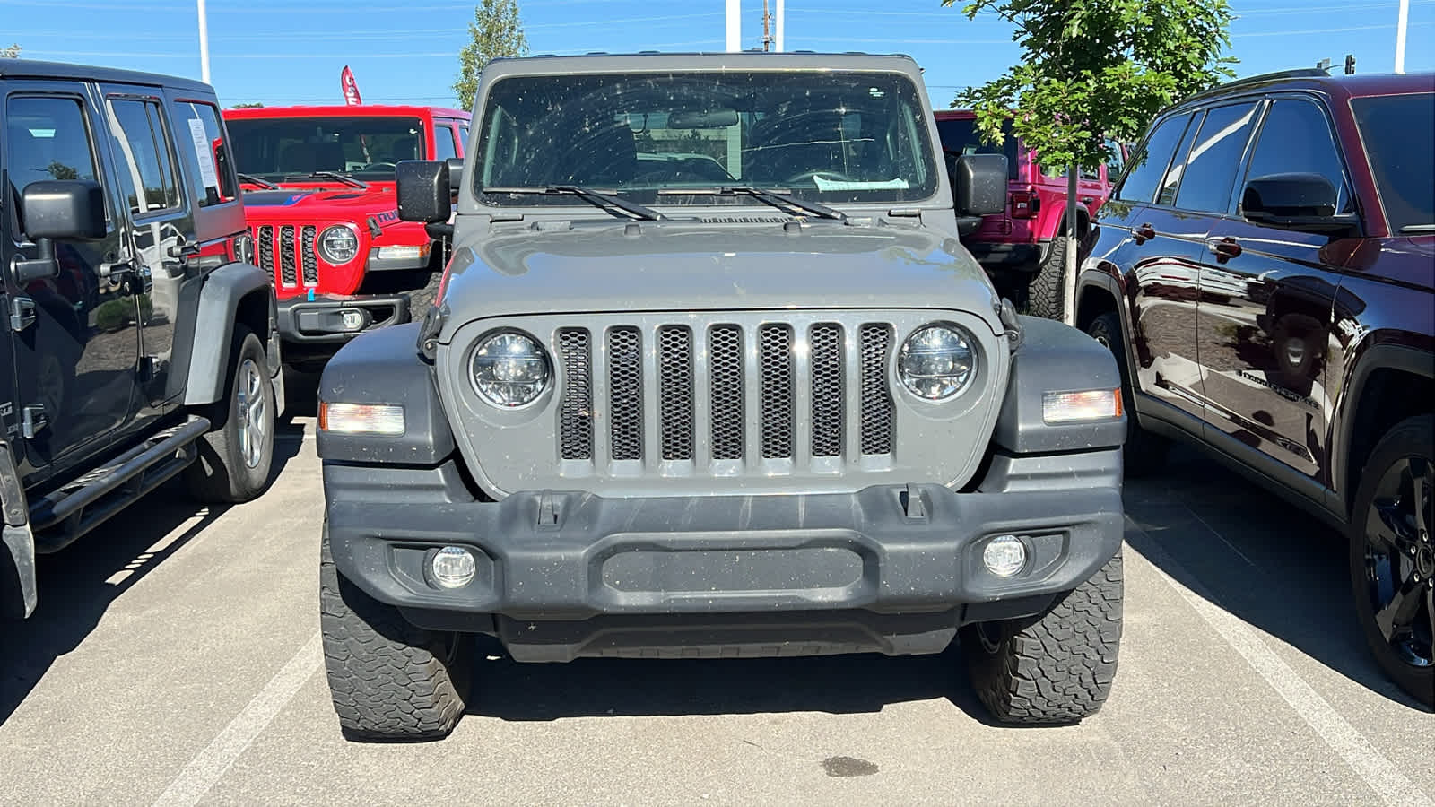 Thumbnail: 2023 Jeep Wrangler - 2