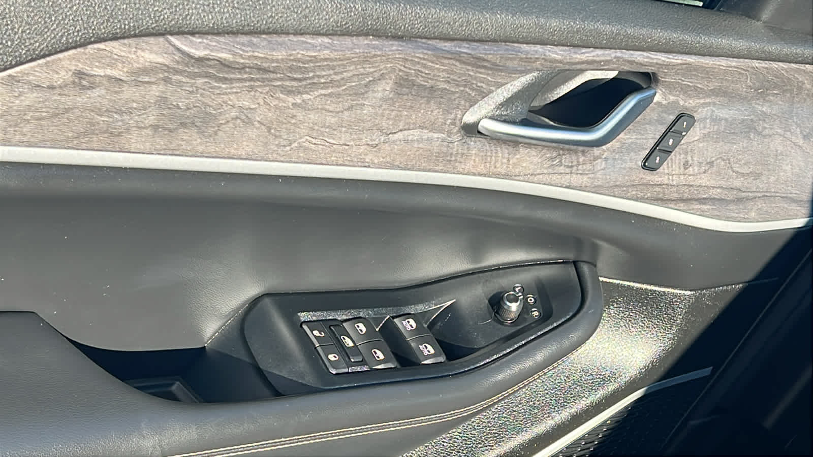 Thumbnail: 2023 Jeep Grand Cherokee - 22