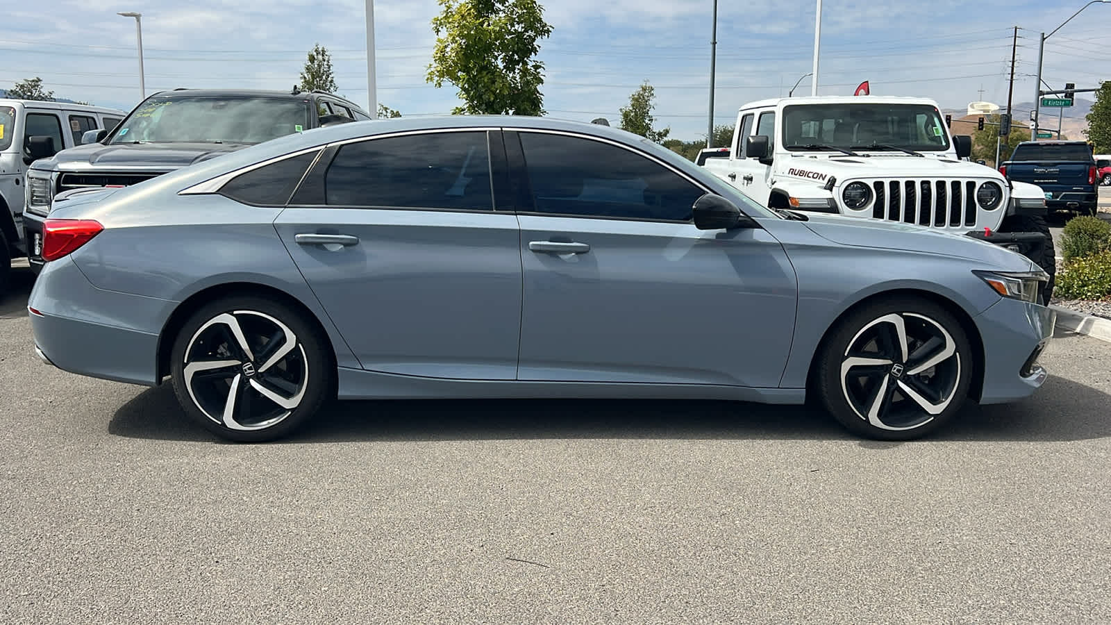 Thumbnail: 2022 Honda Accord - 4