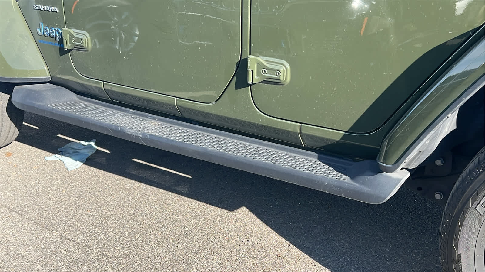 Thumbnail: 2023 Jeep Wrangler - 10