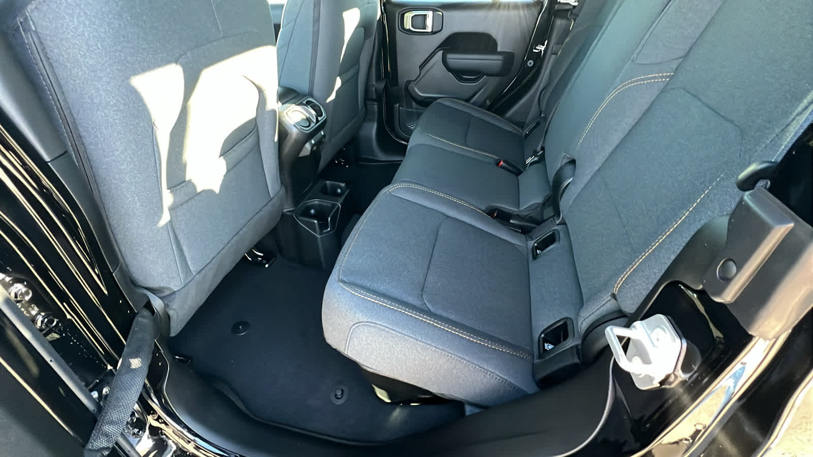 Thumbnail: 2026 Jeep Gladiator - 24