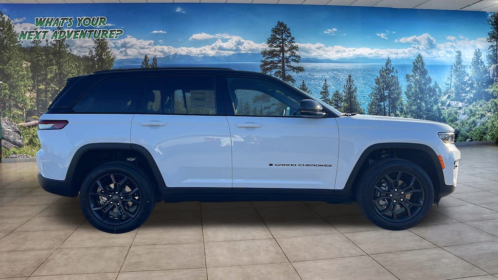 New 2025 Jeep Grand Cherokee Limited Sport Utility