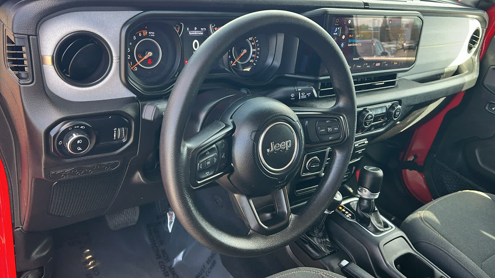 Thumbnail: 2025 Jeep Gladiator - 10