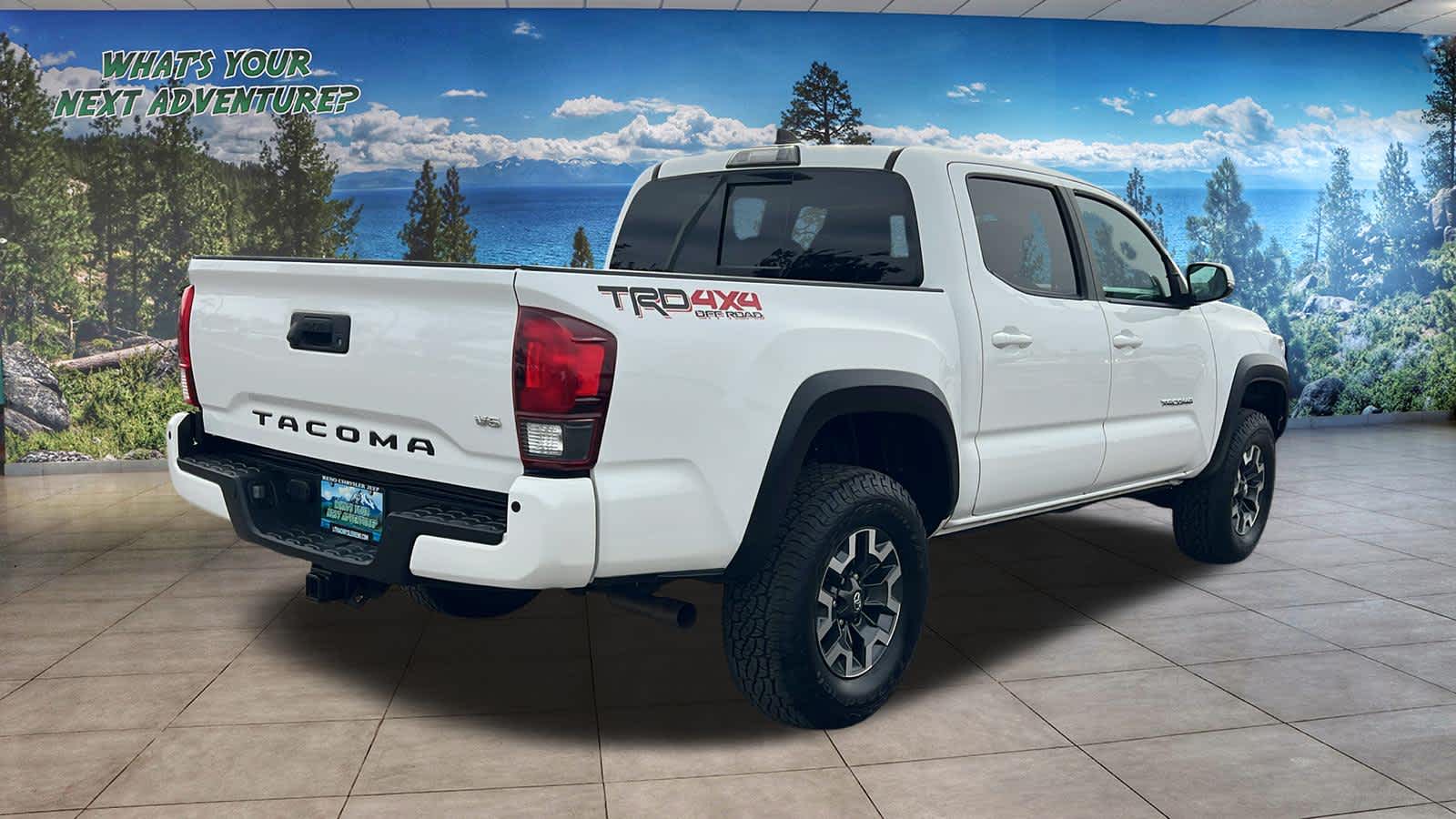 Thumbnail: 2018 Toyota Tacoma - 5