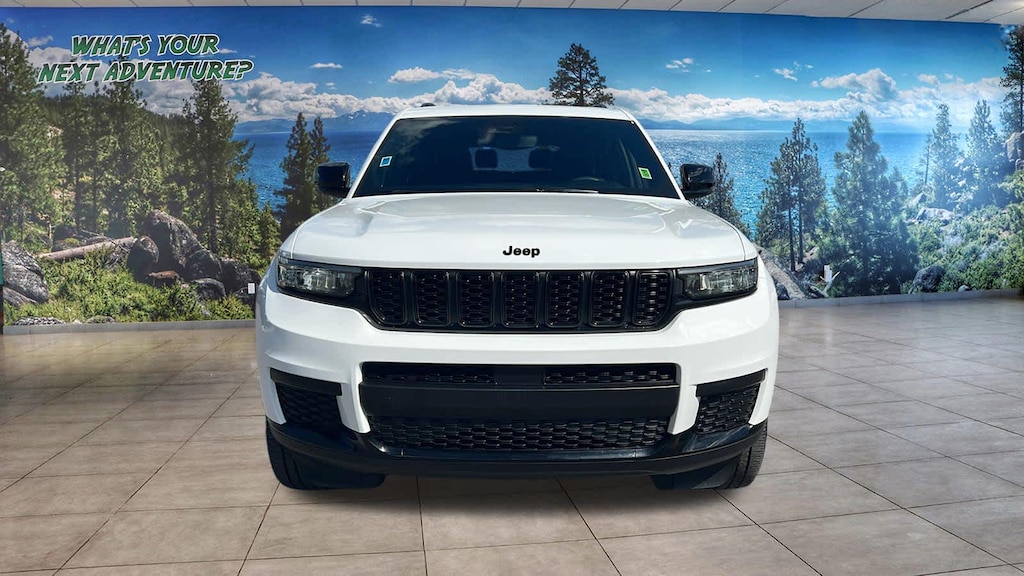 Certified 2023 Jeep Grand Cherokee Altitude SUV