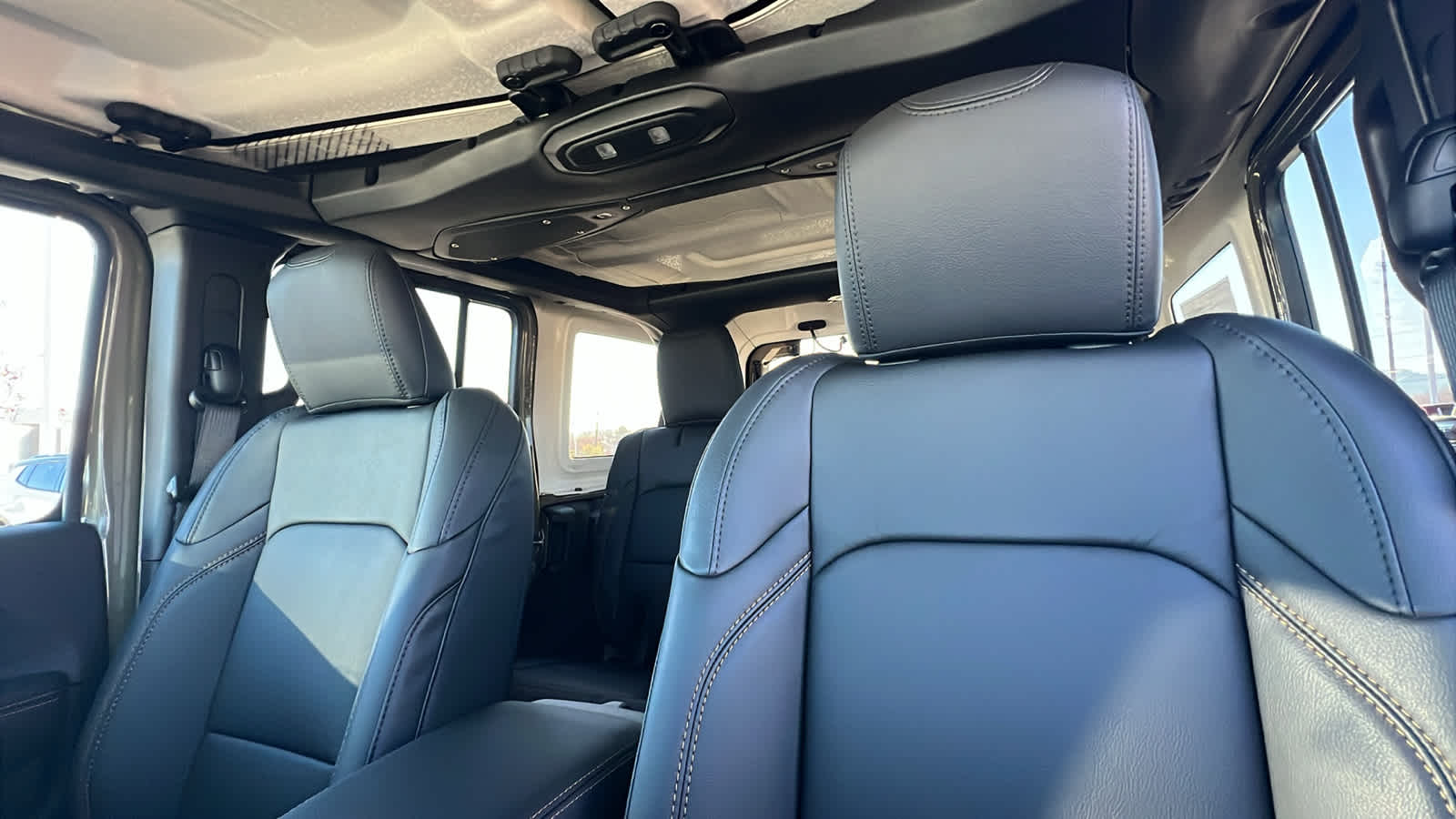 Thumbnail: 2026 Jeep Wrangler - 11