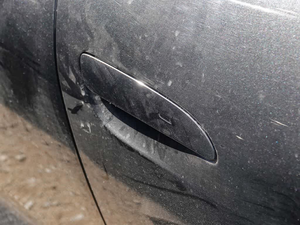 Thumbnail: 2020 Porsche Taycan - 9