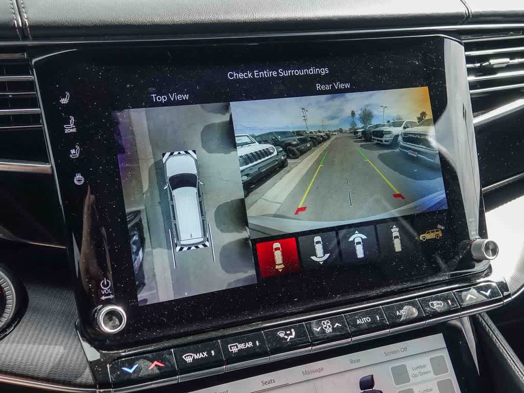 Thumbnail: 2024 Jeep Grand Wagoneer L - 22