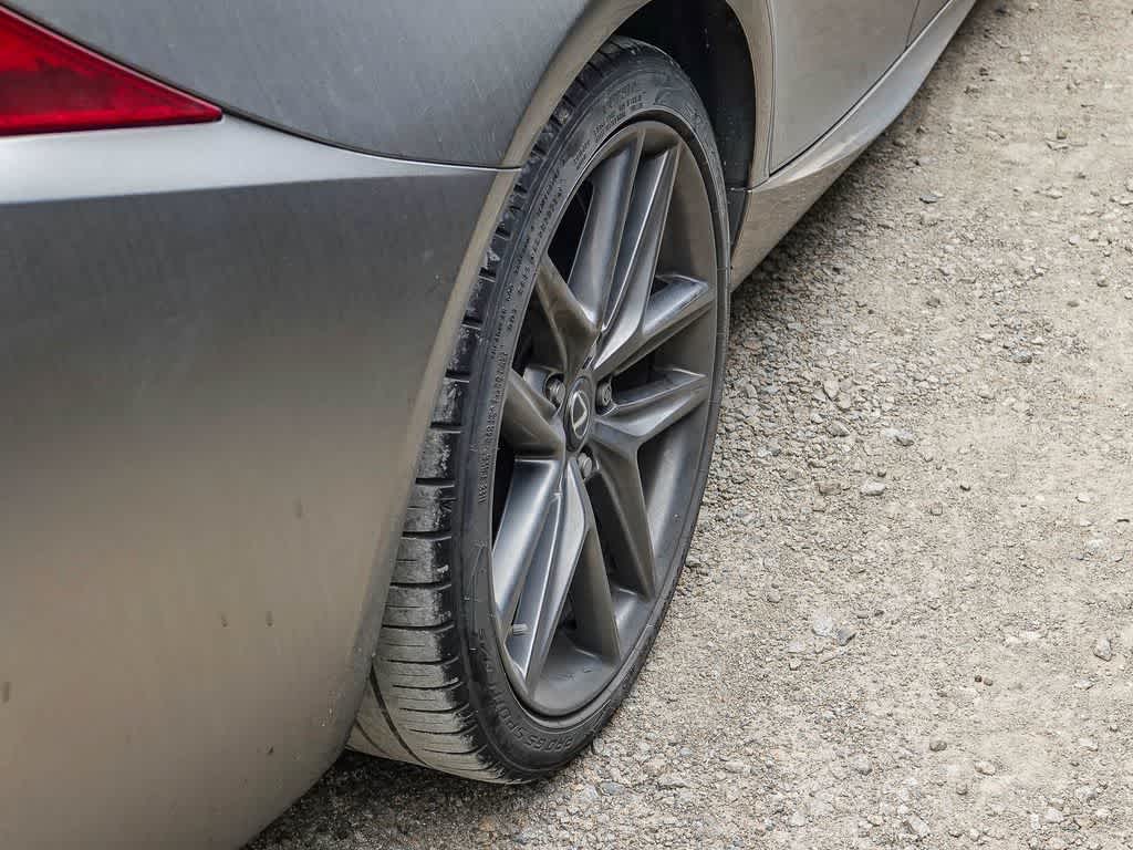 Thumbnail: 2016 Lexus IS - 11