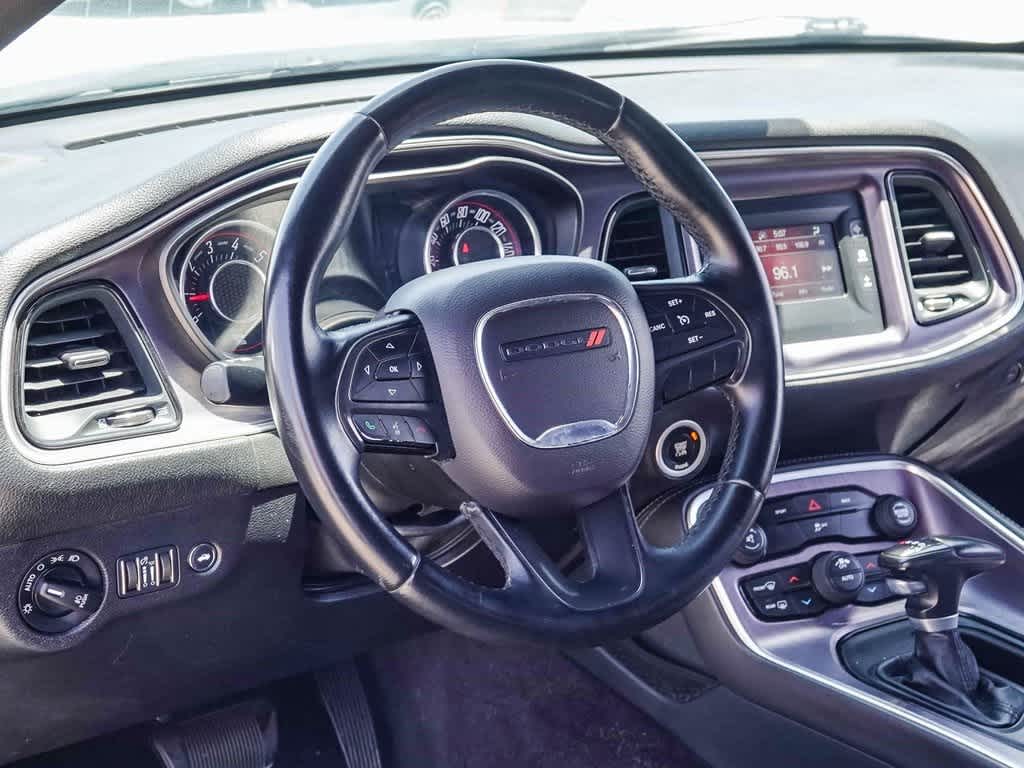 Thumbnail: 2016 Dodge Challenger - 14