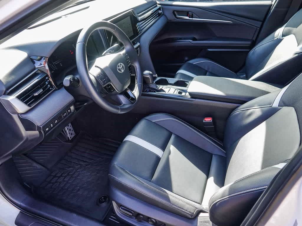 Thumbnail: 2025 Toyota Camry - 16