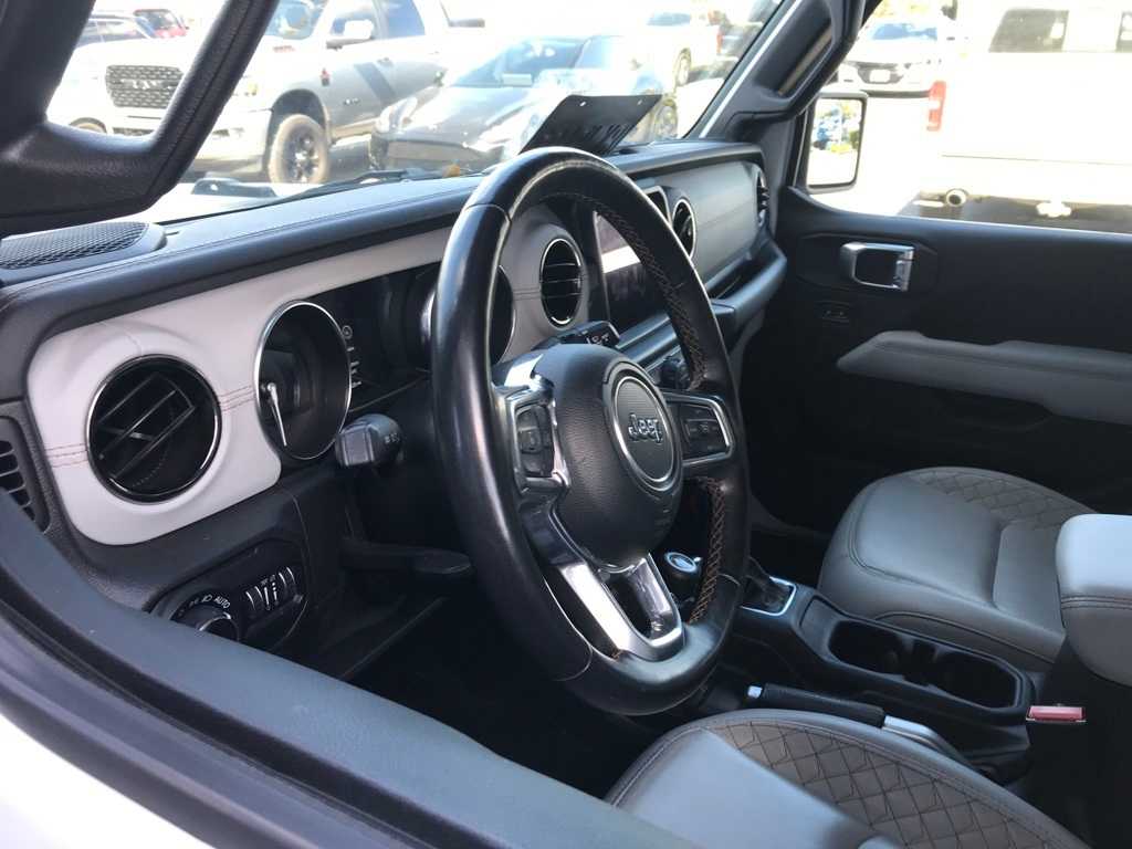 Thumbnail: 2021 Jeep Wrangler - 6