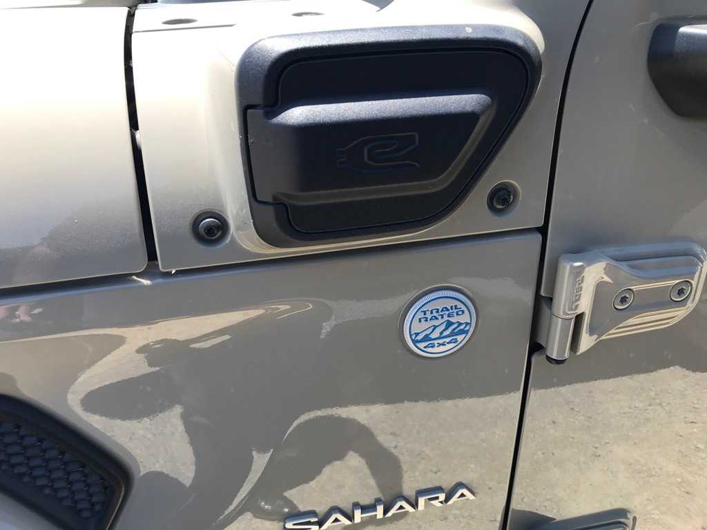 Thumbnail: 2022 Jeep Wrangler - 6