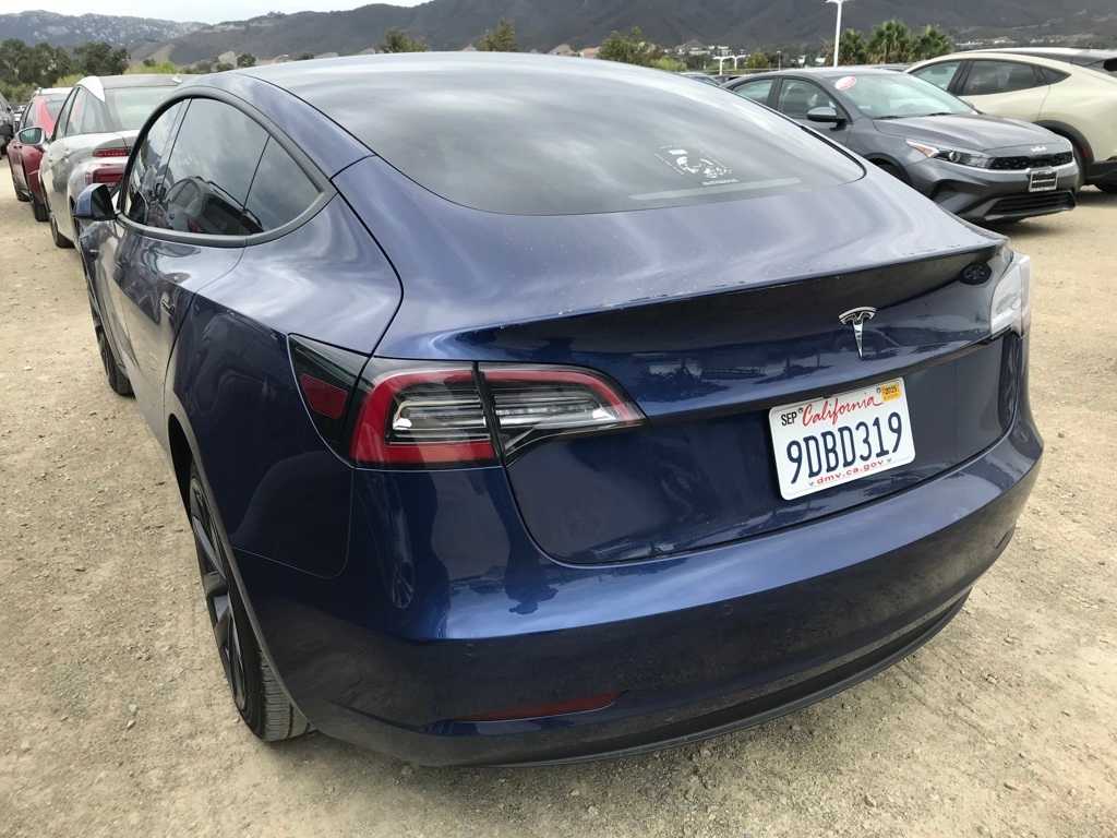 Thumbnail: 2022 Tesla Model 3 - 5