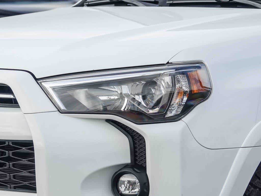 Thumbnail: 2024 Toyota 4Runner - 8