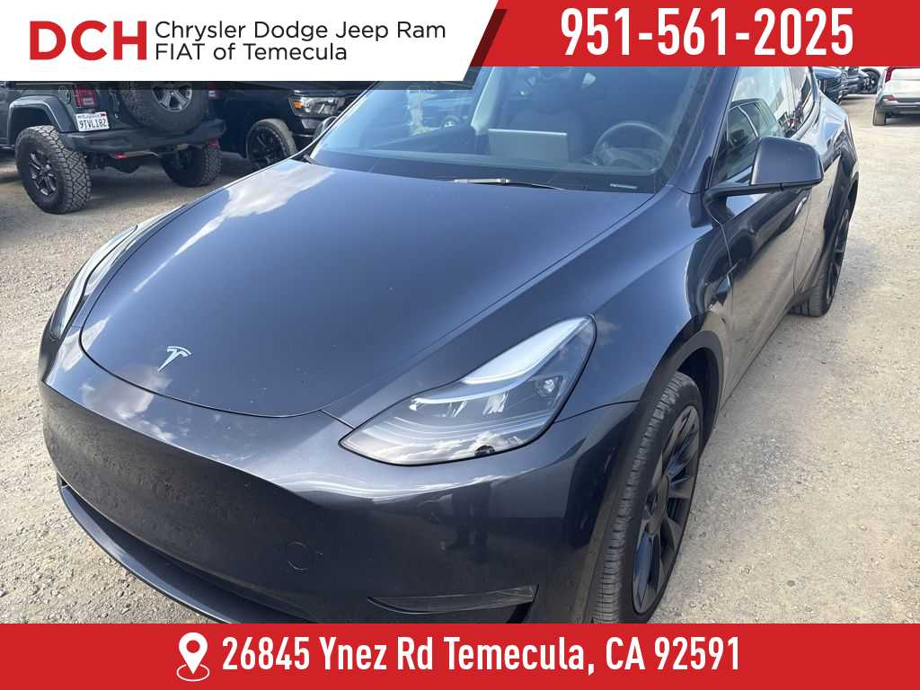 2024 Tesla Model Y's photo