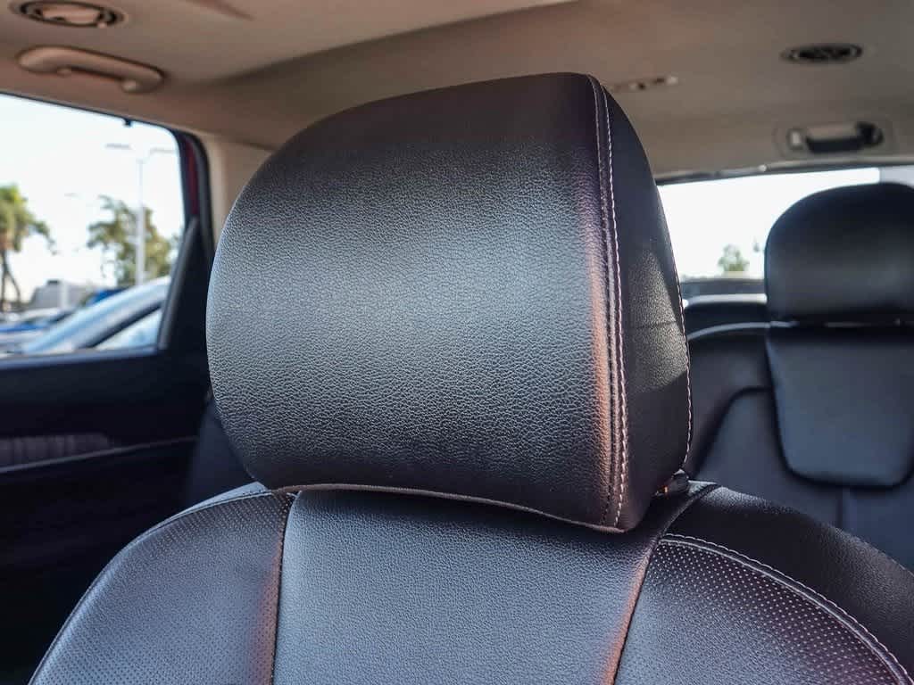 Thumbnail: 2023 Kia Telluride - 24