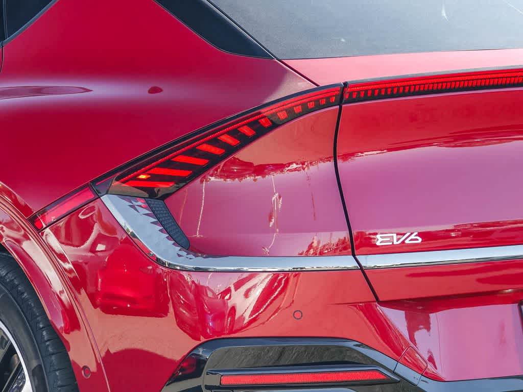 Thumbnail: 2023 Kia EV6 - 7